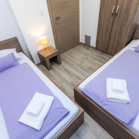 Apartments Maris Sveti Filip i Jakov Cameră foto