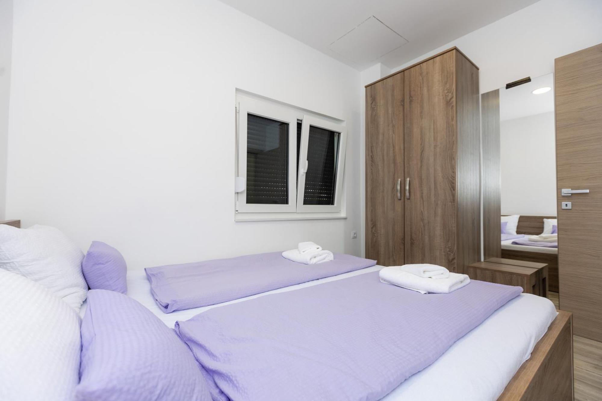 Apartments Maris Sveti Filip i Jakov Cameră foto